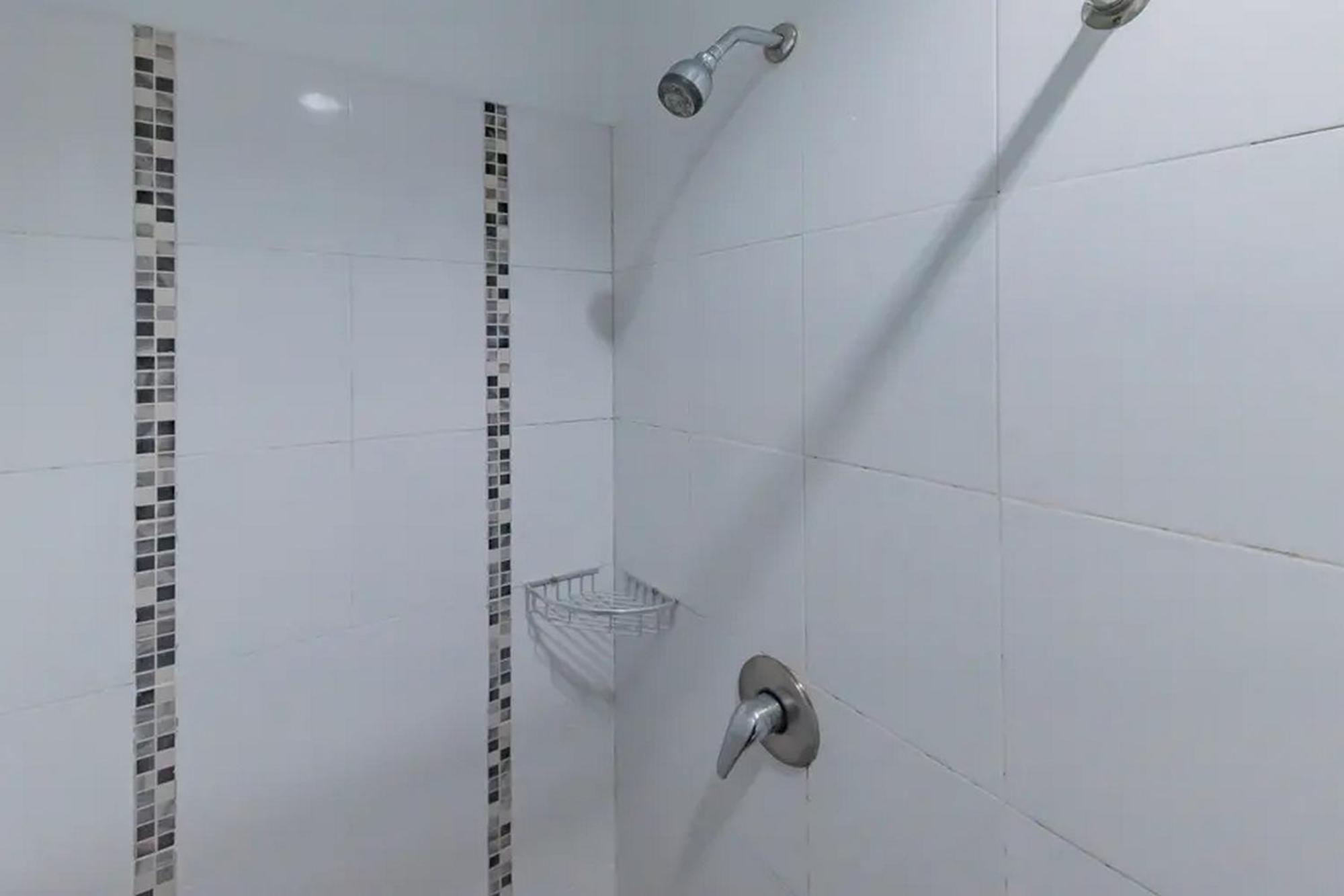 Koolkost Near Btc Fashion Mall 2 - Minimum 30 Nights Wisma tamu 2*